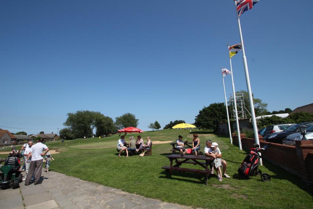 Links Country Park Hotel West Runton Exterior photo