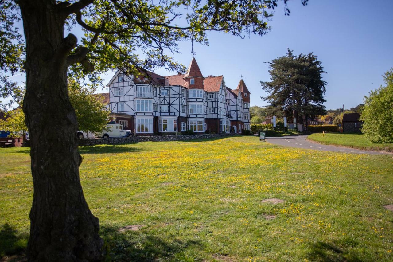 Links Country Park Hotel West Runton Exterior photo